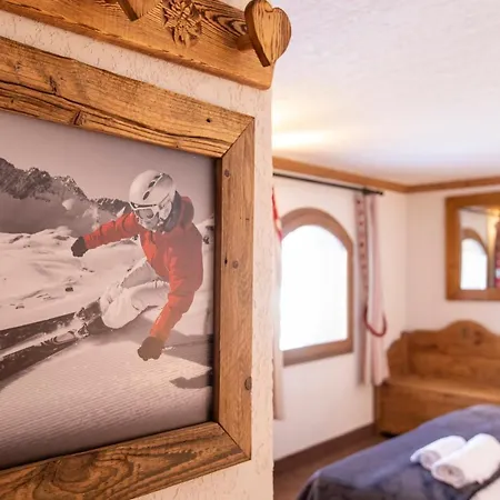 Chalets Les Perdrix - Mountain Collection *