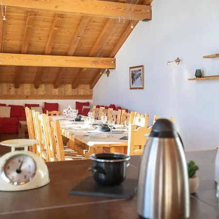 Chalets Les Perdrix - Mountain Collection